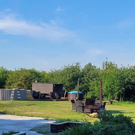 Apartamentai Su Dziakuzi Klaipėda Exterior foto